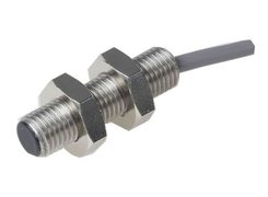 Μ8 metal body inductive sensors (2 wires DC)