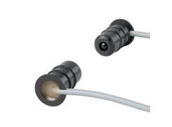 Through-beam photoelectric sensors with transistor output for safety edge sensing in automatic doors 