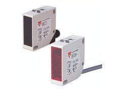 DC retro-reflective photoelectric sensor 17x50x50 with transistor output (ΝΟ+NC) with/wihout mute function